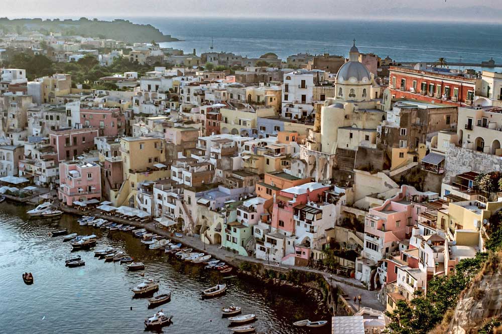 Illes Eòlies i badia de Nàpols: 16-23 agost